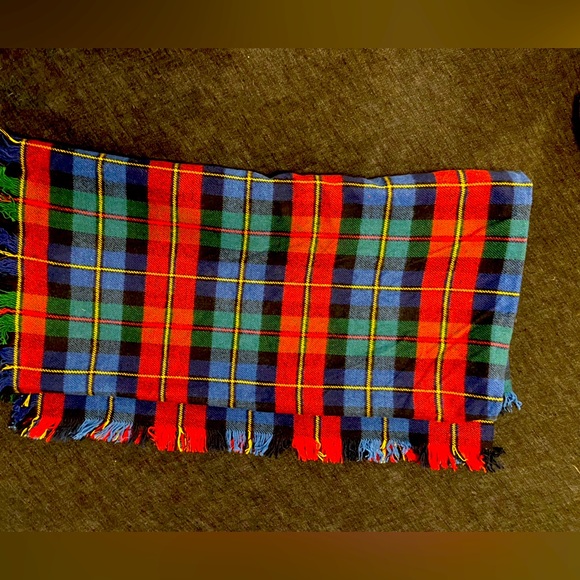 Plaid Scarf/Shawl - Picture 4 of 4